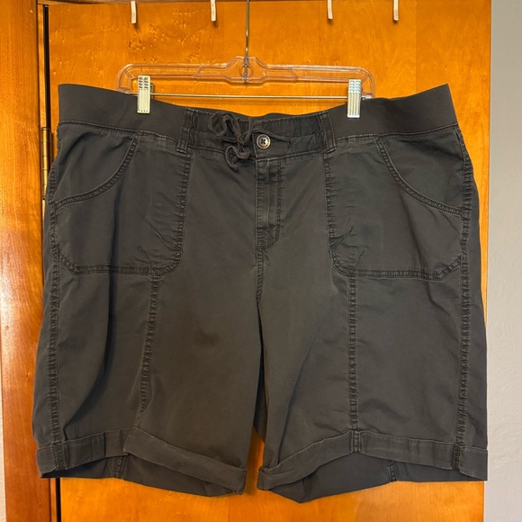 Sonoma Women's Dark Gray Shorts - Picture 1 of 5